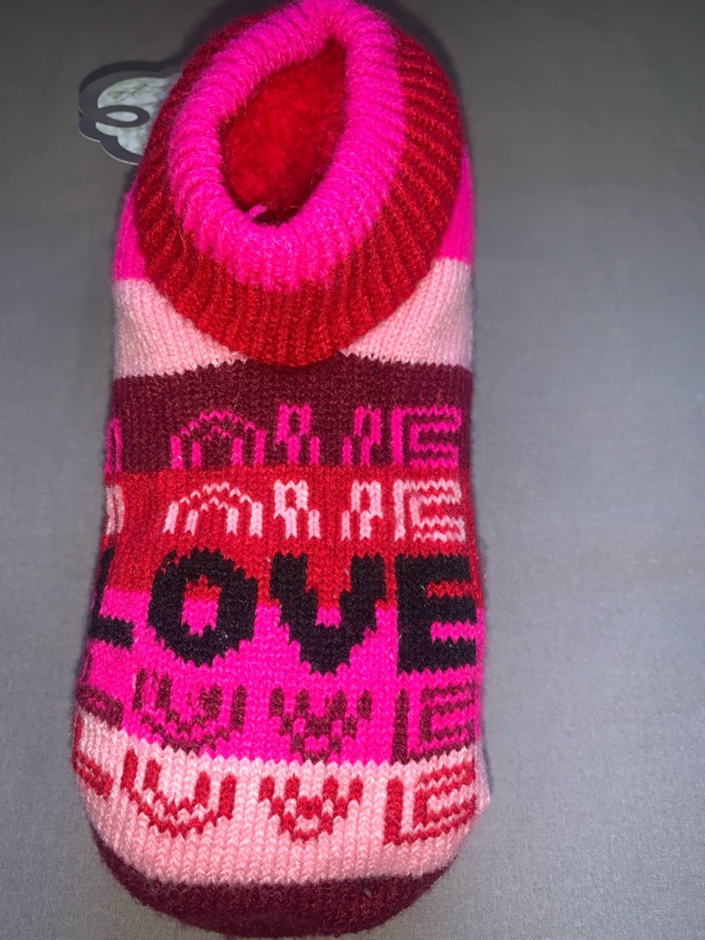 🆕- Fuzzy Babba Red Fuzzy LOVE  Slipper Socks